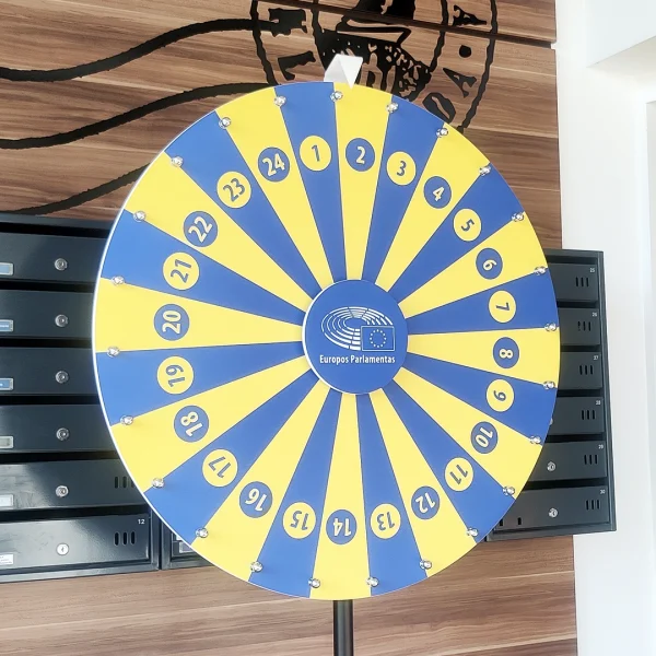 D90 prize wheel of fortune
